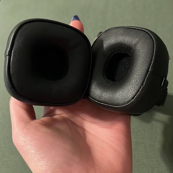 Marshall Major IV On-Ear Headphones - Picture 6 of 7